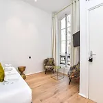 Apartmán Luxurious - 4p- Madeleine St Honore - 1g *